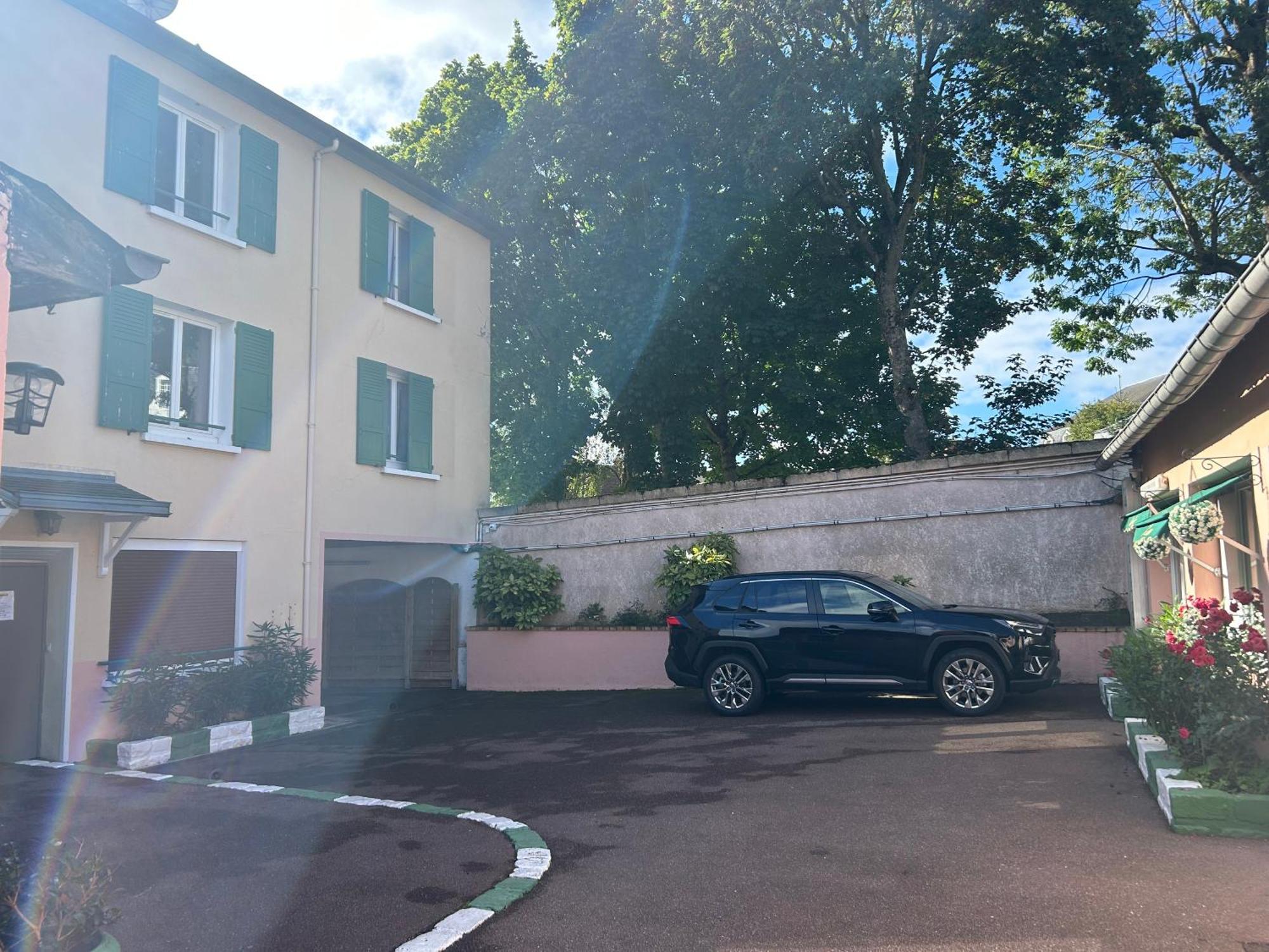 Hotel Saint - Charles Rambouillet Exterior foto